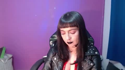 Snapshot of lestatdlion chatting on January 10, 2025, 11:39 pm lestatdlion online show from January 10, 2025, 11:39 pm