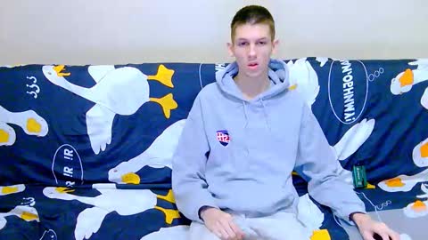 lester_broo online show from January 11, 2026, 4:39 am