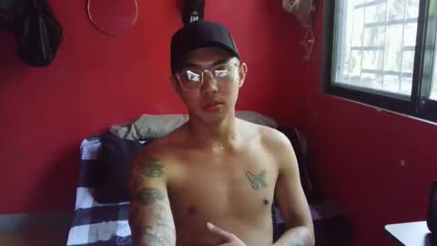 lesteryooo online show from March 30, 2026, 5:52 am