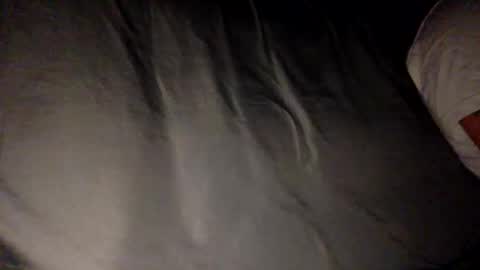 strawberrywatermelonpink22 online show from January 7, 2026, 11:56 am