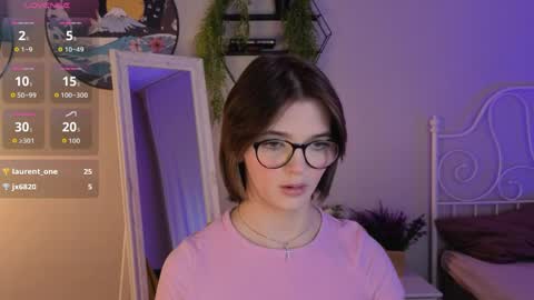 letoria_notley online show from April 8, 2026, 9:04 pm