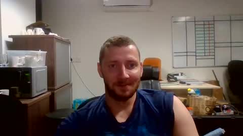 Snapshot of letsbeadventurous chatting on February 14, 2025, 12:19 am The Silent type online show from February 14, 2025, 12:19 am