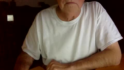 Snapshot of letscum2gether0 chatting on December 21, 2024, 2:52 am letscum2gether0 online show from December 21, 2024, 2:52 am