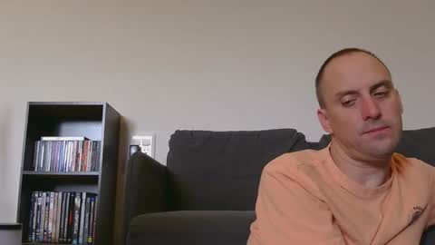 lilithgaze online show from April 2, 2026, 2:20 am