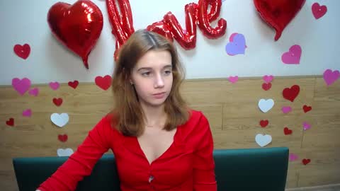 letty_curly online show from February 5, 2025, 3:09 pm