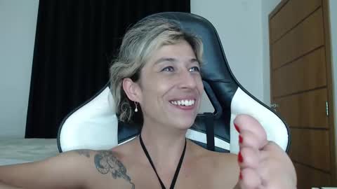 Snapshot of lettywild chatting on March 6, 2025, 6:59 pm Lettywild Queen of Spades online show from March 6, 2025, 6:59 pm