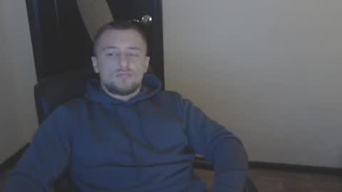 lev1ngston online show from December 1, 2024, 6:19 pm