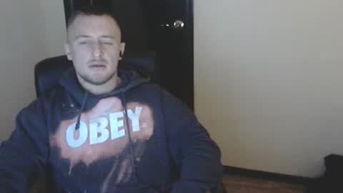 lev1ngston online show from December 9, 2024, 12:34 am