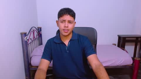 Snapshot of levii_7 chatting on September 25, 2025, 10:35 pm 0600AM-1200PM - online show from September 25, 2025, 10:35 pm