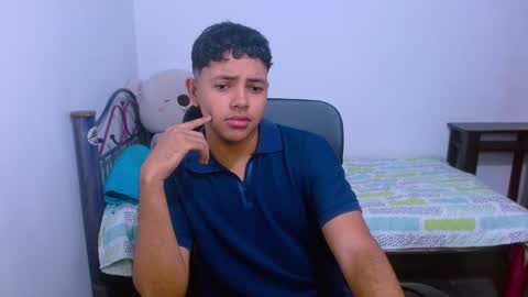 Snapshot of levii_7 chatting on October 10, 2025, 11:48 pm 0600AM-1200PM - online show from October 10, 2025, 11:48 pm