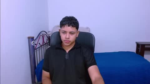 Snapshot of levii_7 chatting on October 20, 2025, 2:45 am 0600AM-1200PM - online show from October 20, 2025, 2:45 am