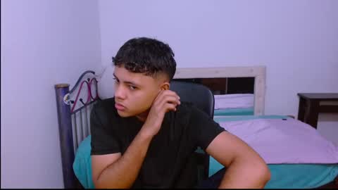 Snapshot of levii_7 chatting on November 6, 2025, 2:56 am 0600AM-1200PM - online show from November 6, 2025, 2:56 am