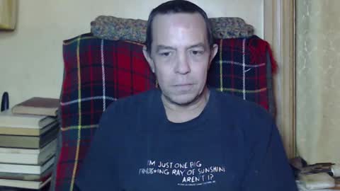 Snapshot of levon48 chatting on January 3, 2025, 1:05 am levon48 online show from January 3, 2025, 1:05 am