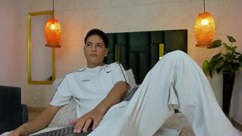 Snapshot of levy_steve chatting on October 12, 2025, 3:16 am LevySteven online show from October 12, 2025, 3:16 am