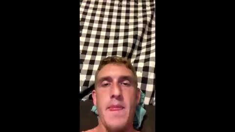 Snapshot of lewisbarner92 chatting on February 21, 2026, 10:16 am lewisbarner92 online show from February 21, 2026, 10:16 am