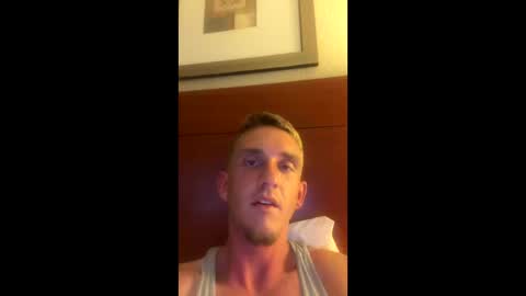 Snapshot of lewisbarner92 chatting on March 1, 2026, 3:19 am lewisbarner92 online show from March 1, 2026, 3:19 am