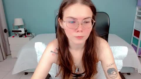 Snapshot of lexalove_doll chatting on October 13, 2025, 4:12 am Lexas Room online show from October 13, 2025, 4:12 am