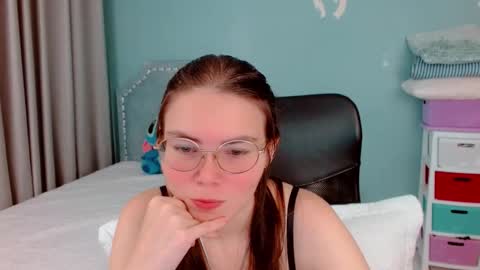 Snapshot of lexalove_doll chatting on October 30, 2025, 4:03 am Lexas Room online show from October 30, 2025, 4:03 am