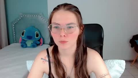 Snapshot of lexalove_doll chatting on November 6, 2025, 6:36 am Lexas Room online show from November 6, 2025, 6:36 am