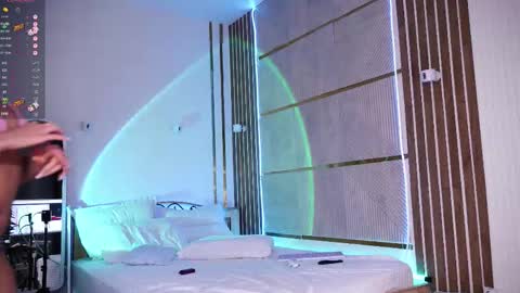 Snapshot of lexaray chatting on November 12, 2025, 3:56 pm lexaray online show from November 12, 2025, 3:56 pm