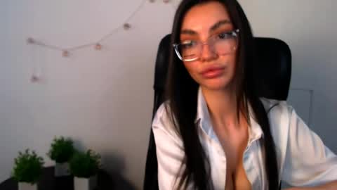 Snapshot of lexi_jos chatting on May 2, 2026, 12:43 pm Alexia online show from May 2, 2026, 12:43 pm