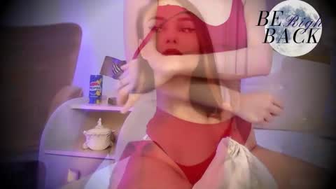 Snapshot of lexi_luna18 chatting on September 23, 2025, 5:49 pm Luna online show from September 23, 2025, 5:49 pm