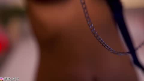 Lexi Reed online show from October 10, 2025, 2:16 pm