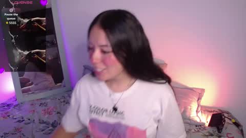 Snapshot of lexie_babe chatting on October 20, 2025, 10:43 pm Lexie Thompson 8pm 0000am -5 online show from October 20, 2025, 10:43 pm