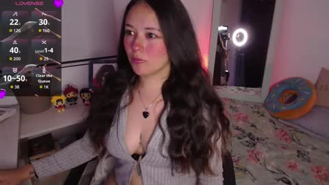 Snapshot of lexie_babe chatting on November 2, 2025, 11:18 pm Lexie Thompson 8pm 0000am -5 online show from November 2, 2025, 11:18 pm