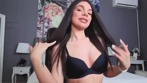 Snapshot of lexixvicious chatting on April 10, 2026, 3:45 am Lexi online show from April 10, 2026, 3:45 am