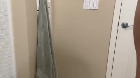 Snapshot of lexnorth chatting on November 7, 2025, 5:57 pm Lex North online show from November 7, 2025, 5:57 pm