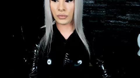 Snapshot of lexxymiss chatting on December 16, 2024, 11:22 am eva lexy you may call me Miss online show from December 16, 2024, 11:22 am