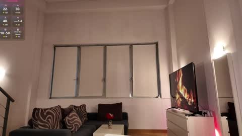 lexy_9 online show from May 27, 2026, 7:33 pm