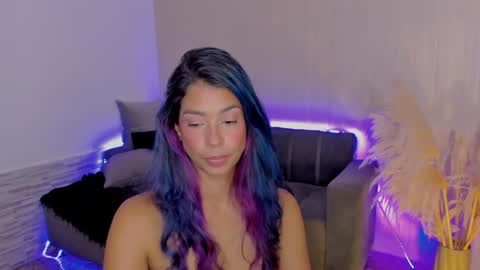 Lexy online show from February 1, 2025, 5:49 am