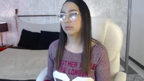 Snapshot of lexyblaze_ chatting on November 3, 2025, 11:22 am lexyblaze_ online show from November 3, 2025, 11:22 am