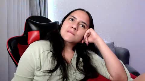 Snapshot of lexydavis chatting on December 19, 2024, 11:25 pm Lexy Davis online show from December 19, 2024, 11:25 pm