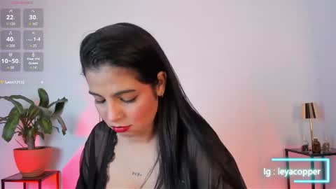 Leya online show from July 23, 2026, 11:35 pm