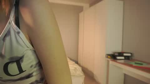 Snapshot of leyla_grace chatting on June 6, 2026, 6:40 am leyla_grace online show from June 6, 2026, 6:40 am