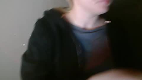 Leyla online show from February 15, 2026, 6:32 am