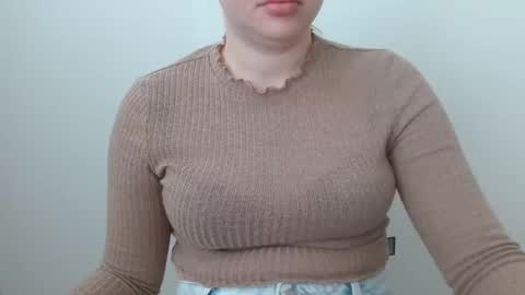 Leyla online show from May 18, 2026, 6:08 am