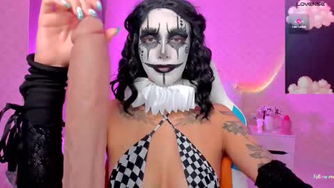 Snapshot of leylanoir chatting on November 25, 2025, 3:01 pm LEA online show from November 25, 2025, 3:01 pm