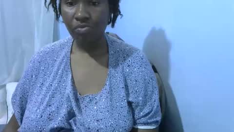 leylapleasure online show from November 21, 2025, 1:21 pm