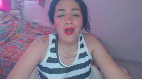 leylapregnant online show from September 9, 2025, 3:33 pm