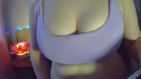 Leysun7 online show from April 10, 2026, 2:22 pm