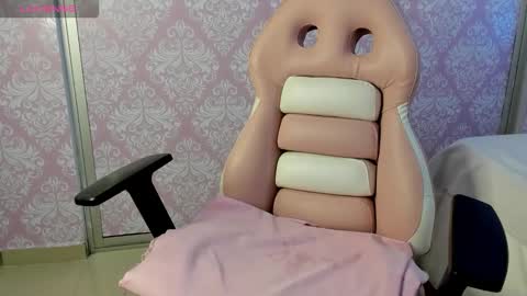 Snapshot of lhea_foxx chatting on October 23, 2025, 3:06 am lhea_foxx online show from October 23, 2025, 3:06 am