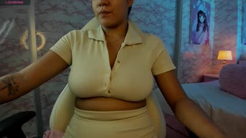 Snapshot of lhea_foxx chatting on November 11, 2025, 12:32 am lhea_foxx online show from November 11, 2025, 12:32 am