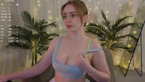 Snapshot of li_j chatting on March 28, 2026, 12:43 am Linda my FANSLY red fury online show from March 28, 2026, 12:43 am