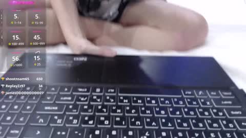 Snapshot of lia__meow chatting on February 8, 2025, 9:35 am Lia online show from February 8, 2025, 9:35 am