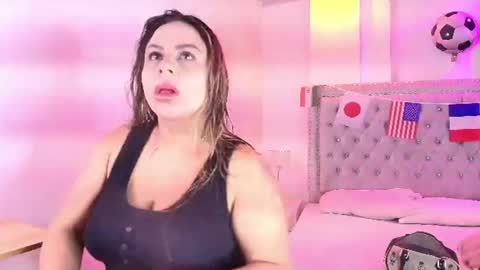 Lia  online show from July 3, 2026, 3:24 am