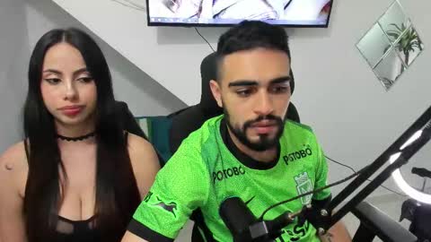 Lia y Felipe --  online show from March 1, 2026, 9:28 pm